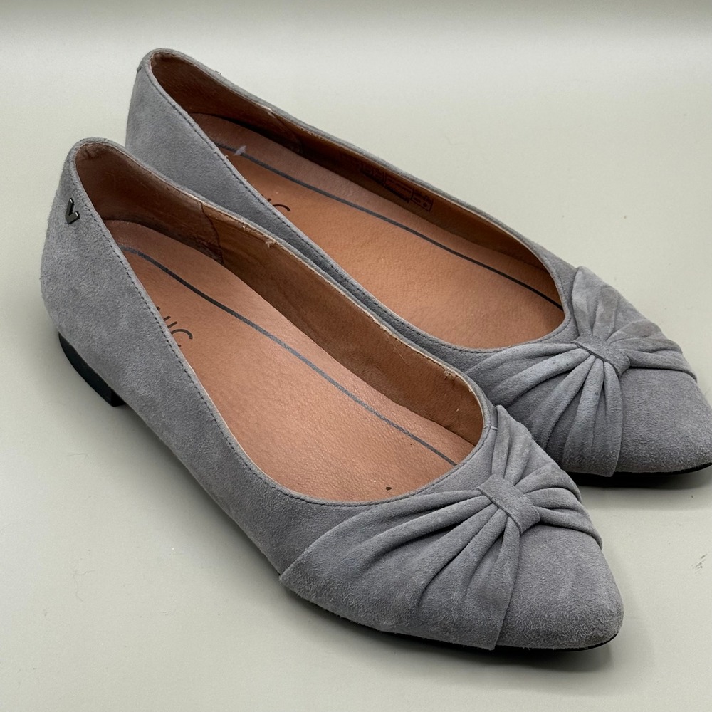 Vionic  Grey Suede Pointed Toe Bow Ballet Flats Size 7